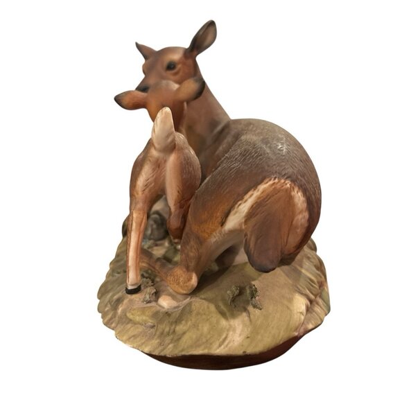 Vintage Homco - Masterpiece Porcelain Deer & Fawn - 7.5" L x 5.5" T No Box - Picture 2 of 5
